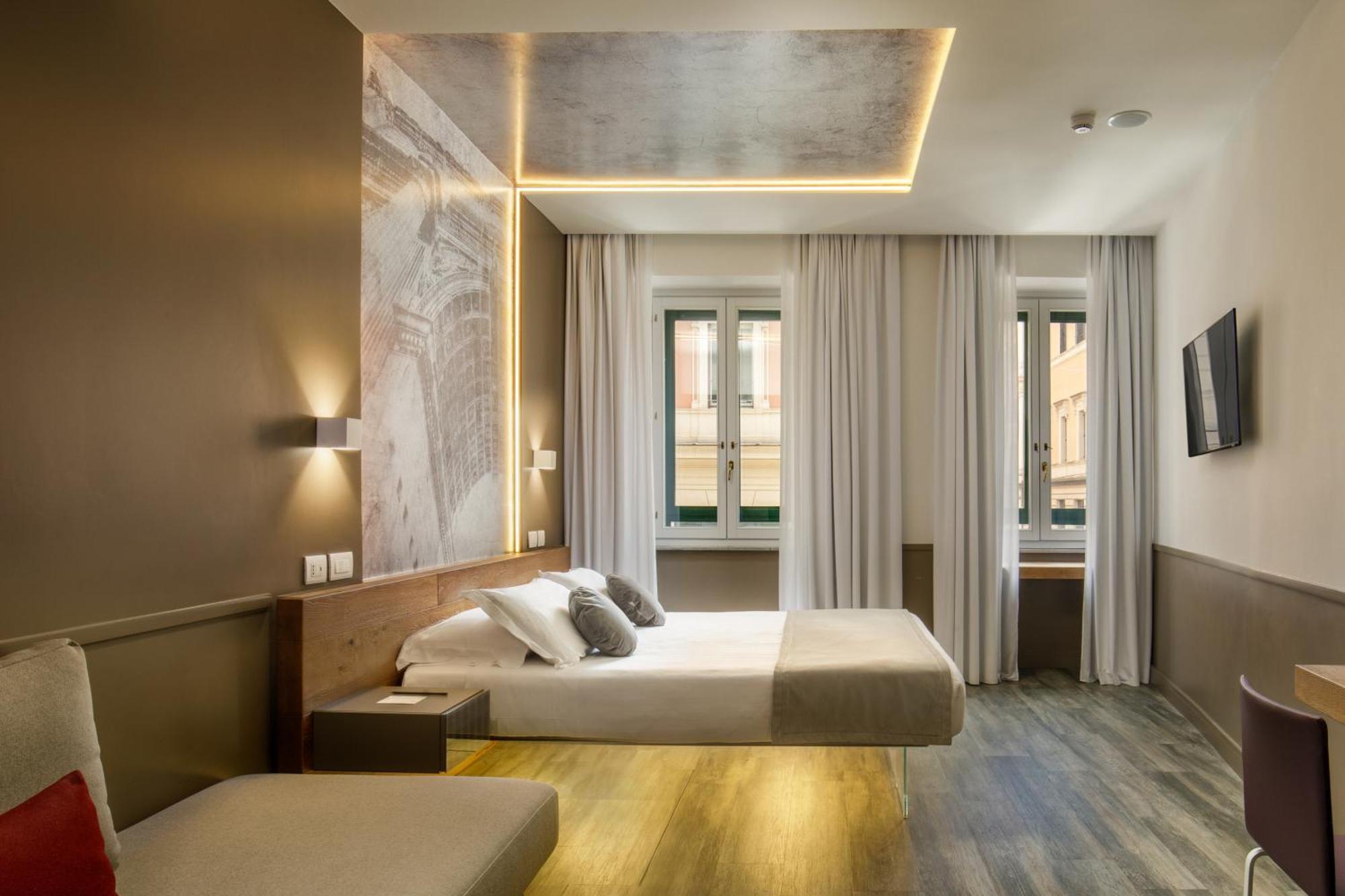 Hotel Regno Roma Esterno foto