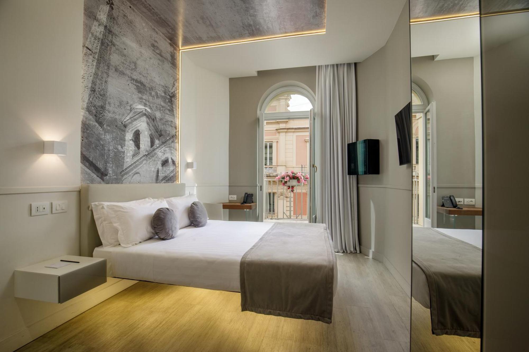 Hotel Regno Roma Esterno foto