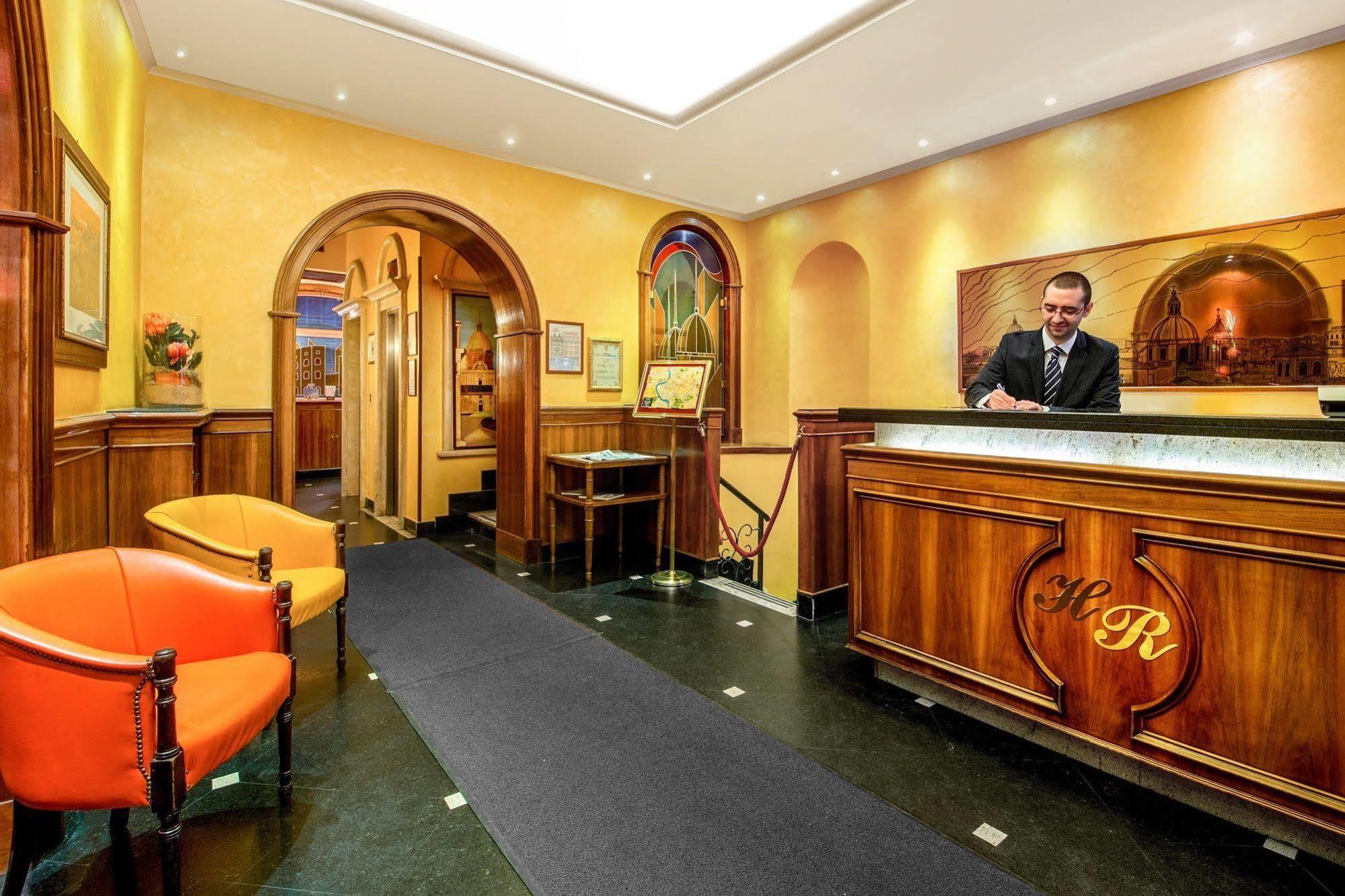 Hotel Regno Roma Esterno foto